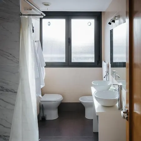 Mym2 Apartamento Gijón